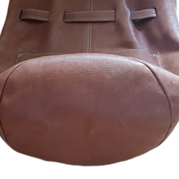 Durkee's Express- Shoulder Bucket Bag - Picture 9 of 15